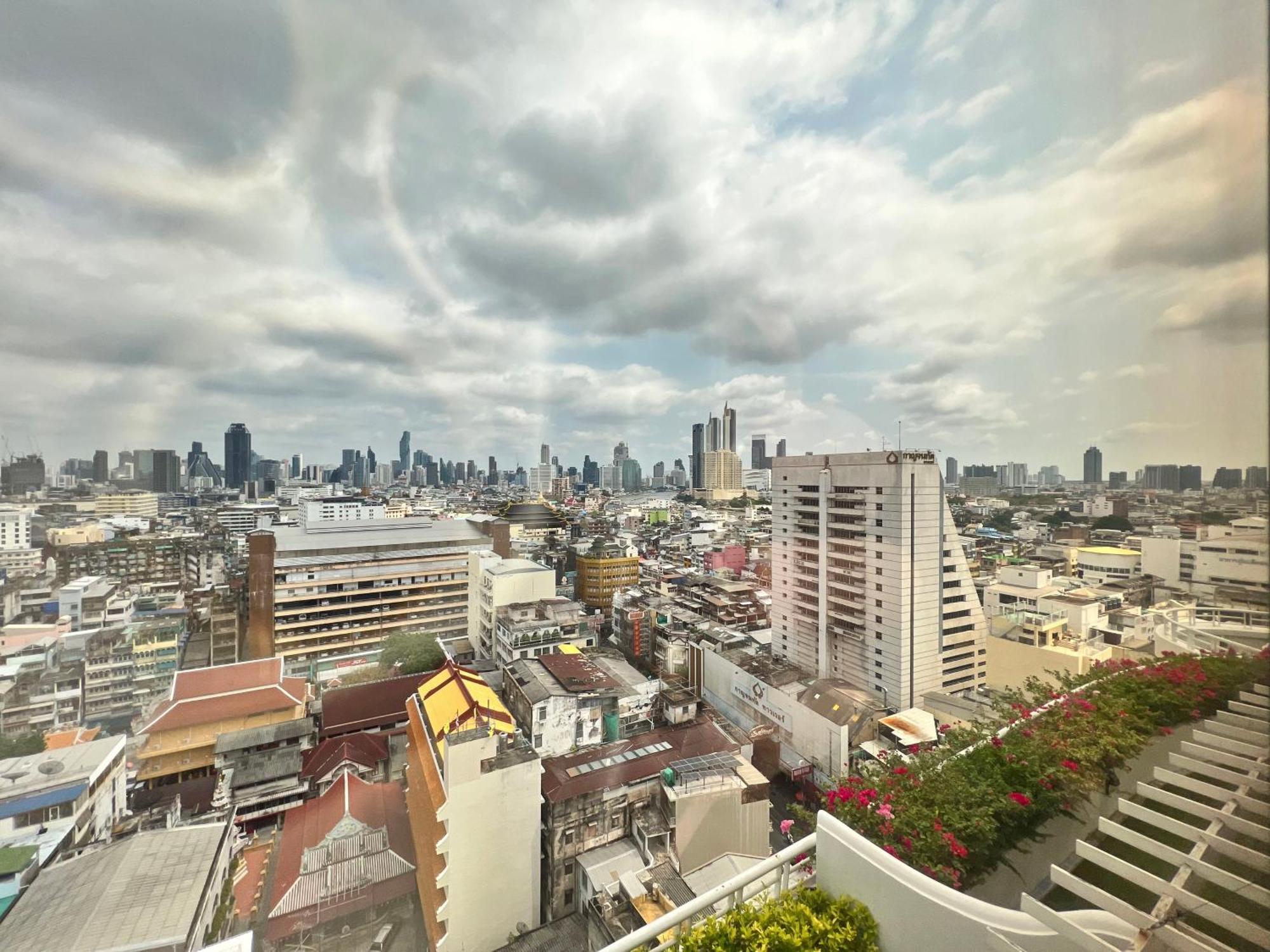 Grand China Bangkok Otel Dış mekan fotoğraf