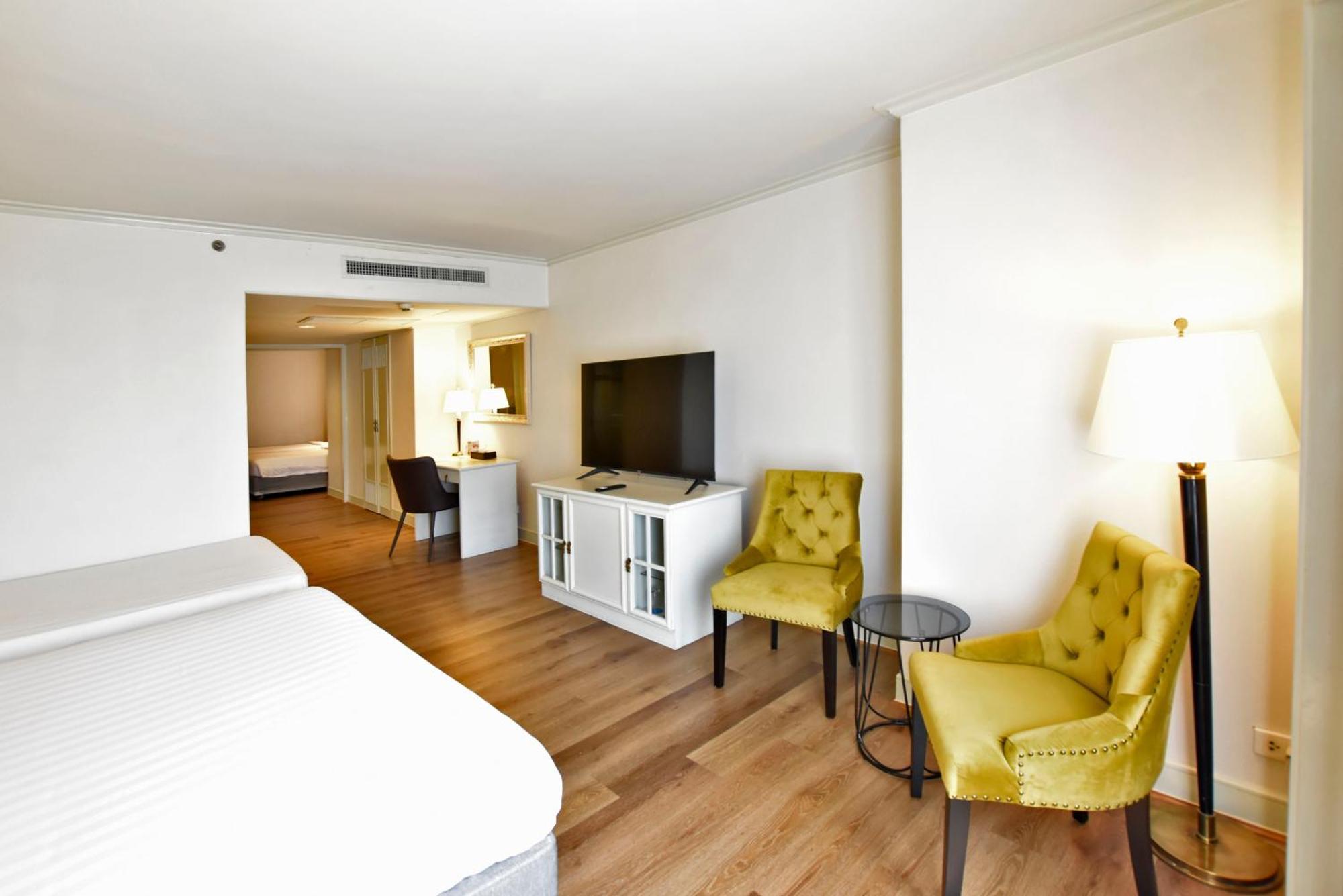 Grand China Bangkok Otel Dış mekan fotoğraf